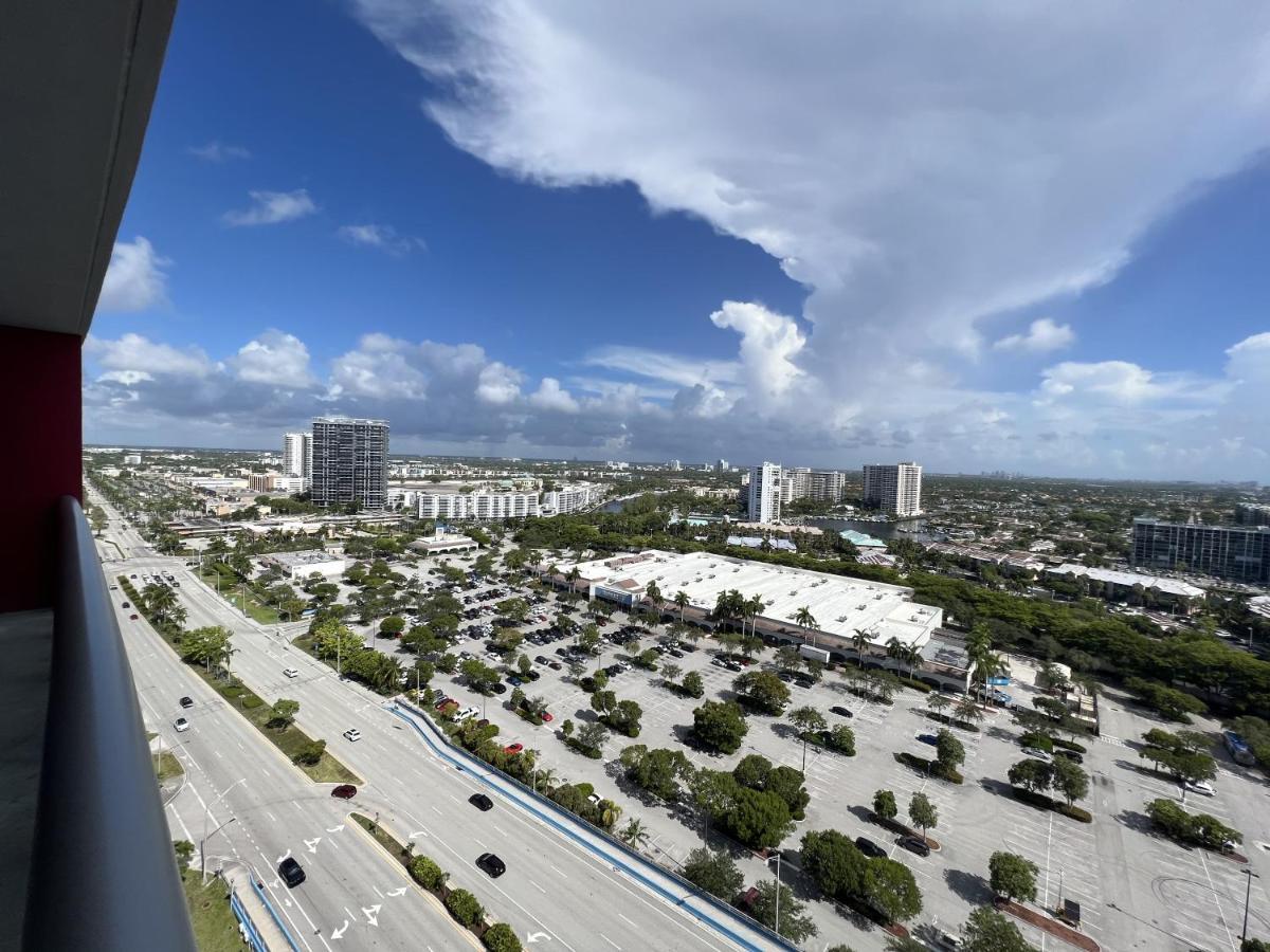 23Rd Floor Luxury & Spacious Beachwalk Resort Apartment With Amazing View Hallandale Beach Eksteriør billede