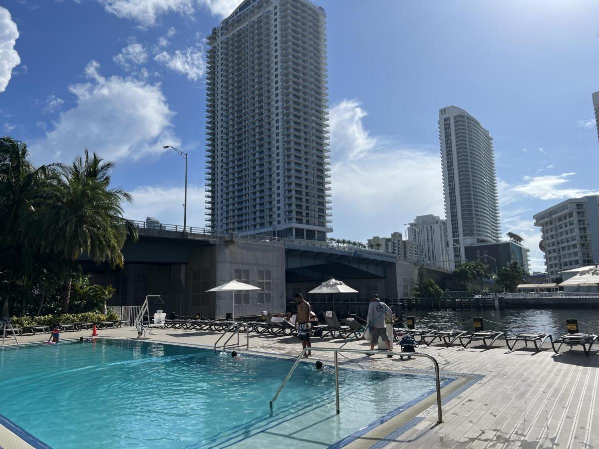 23Rd Floor Luxury & Spacious Beachwalk Resort Apartment With Amazing View Hallandale Beach Eksteriør billede