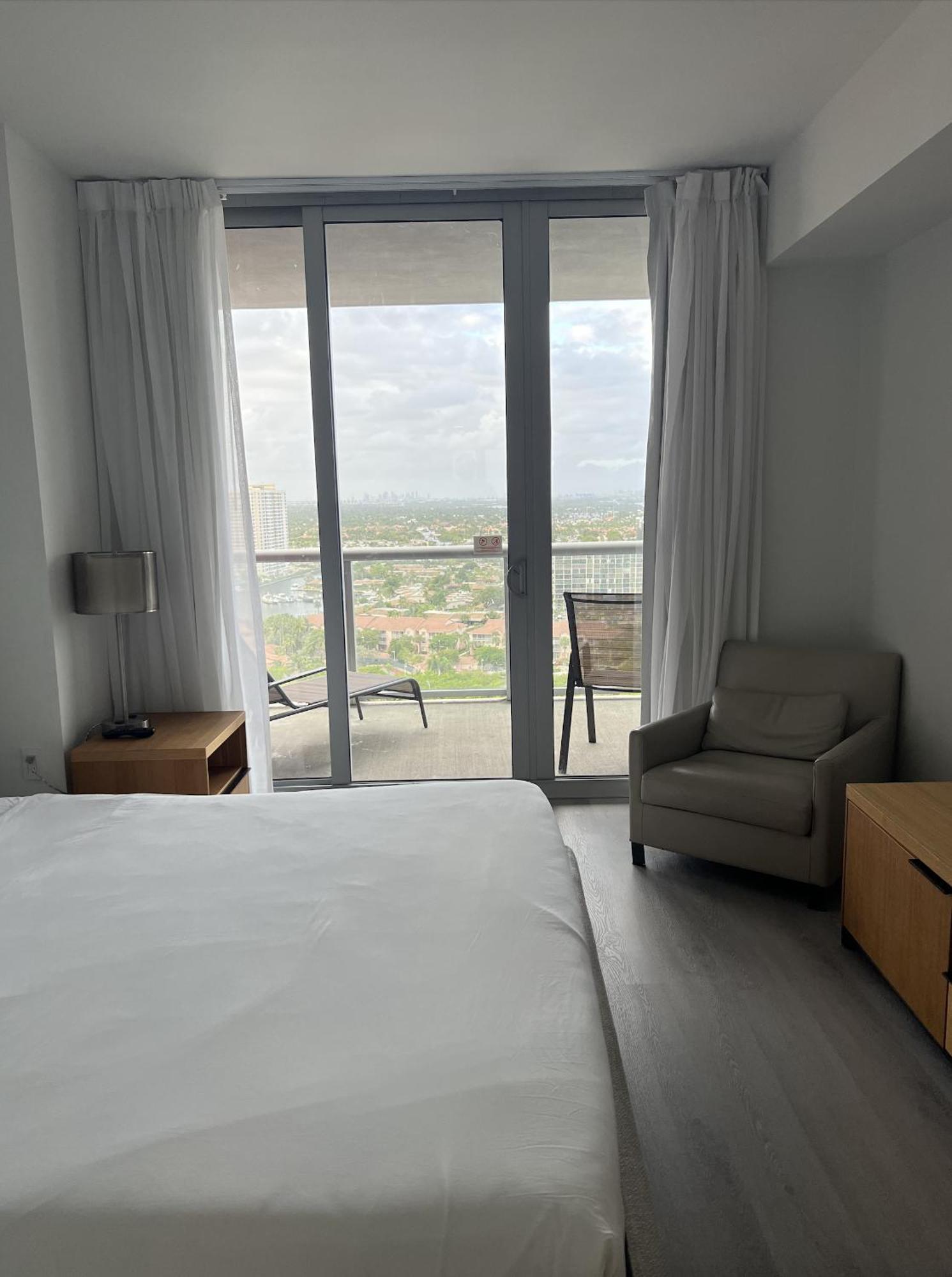 23Rd Floor Luxury & Spacious Beachwalk Resort Apartment With Amazing View Hallandale Beach Eksteriør billede