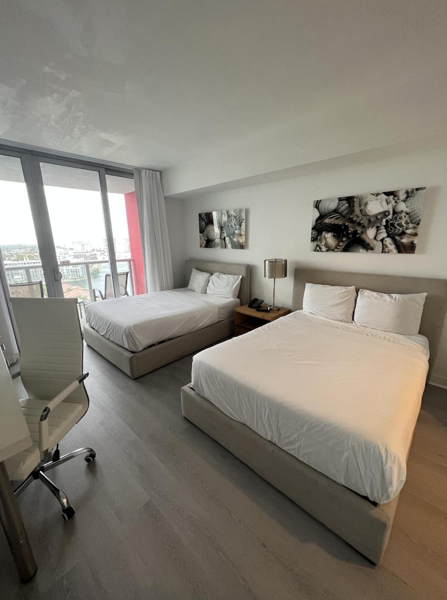 23Rd Floor Luxury & Spacious Beachwalk Resort Apartment With Amazing View Hallandale Beach Eksteriør billede